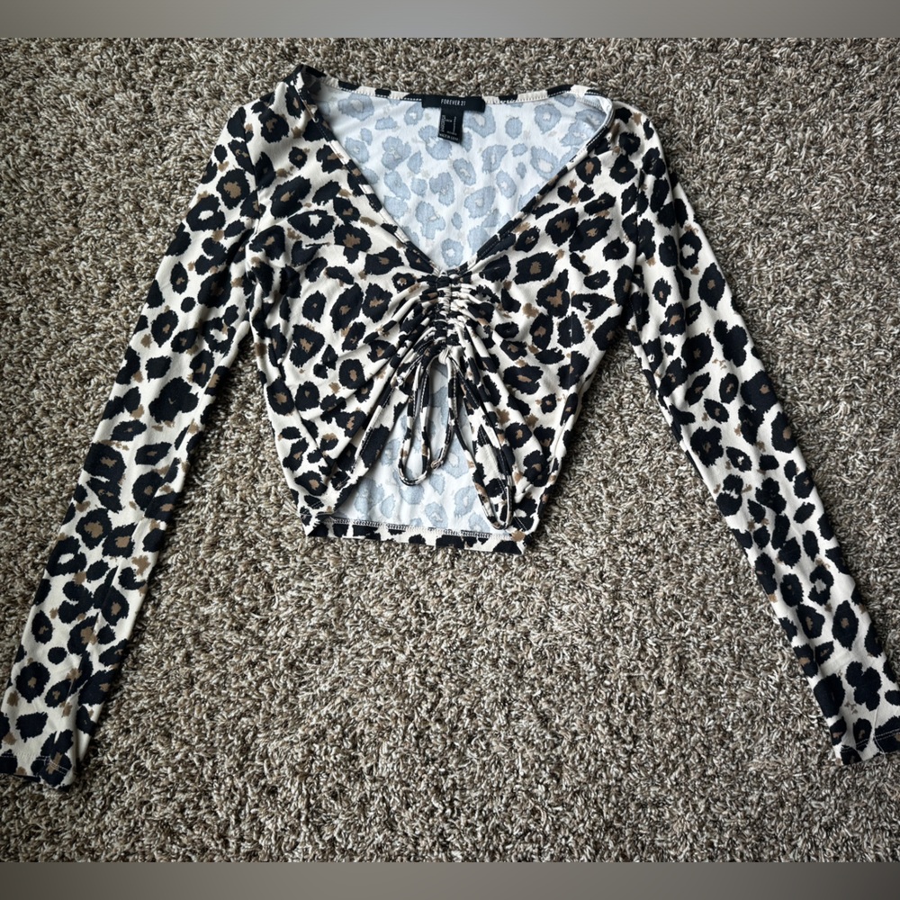 Forever 21 Cheetah Crop Top, Size Small